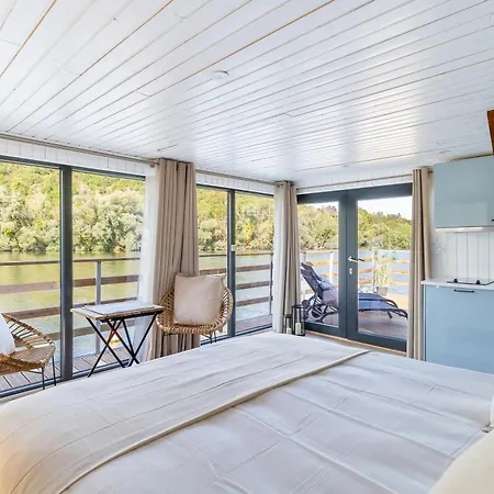 Houseboat Sur La Seine - Privatif Avec Jacuzzi Vakantiehuis *