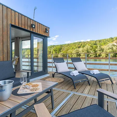 Houseboat Sur La Seine - Privatif Avec Jacuzzi Moisson